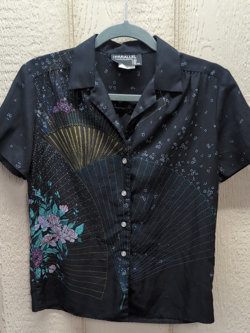 Vintage Parallel Lines Button Up - Small